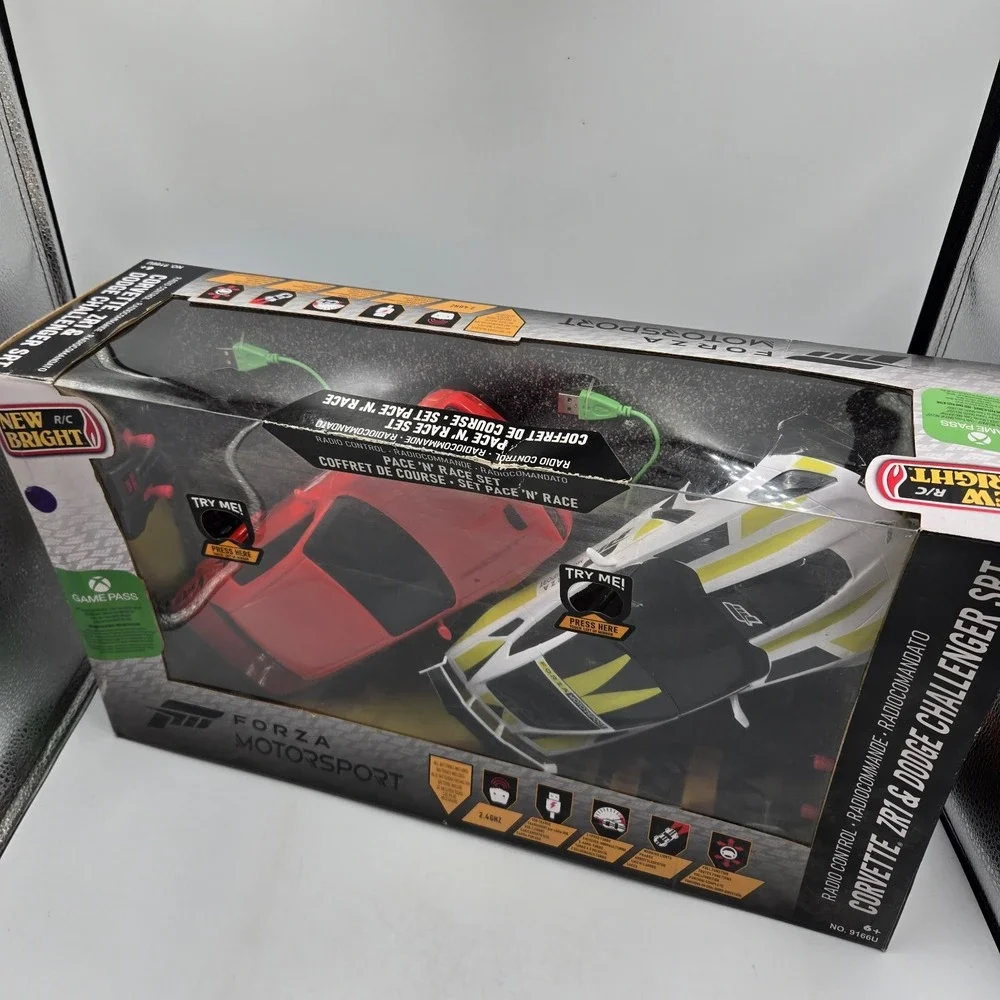 New Bright RC 2 Cars Forza Motorsport Dodge Challenger & Corvette New Race Set